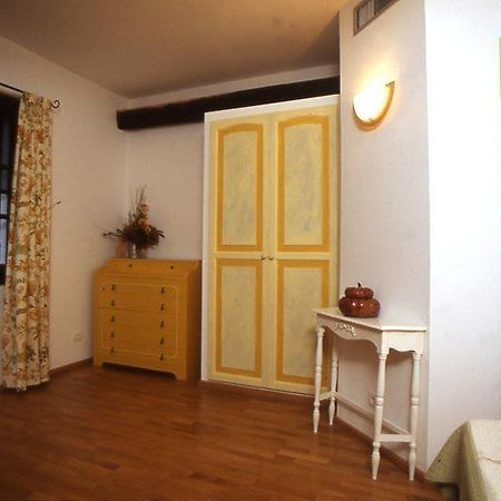 Willa Agriturismo La Vecchia Dolceacqua Zewnętrze zdjęcie