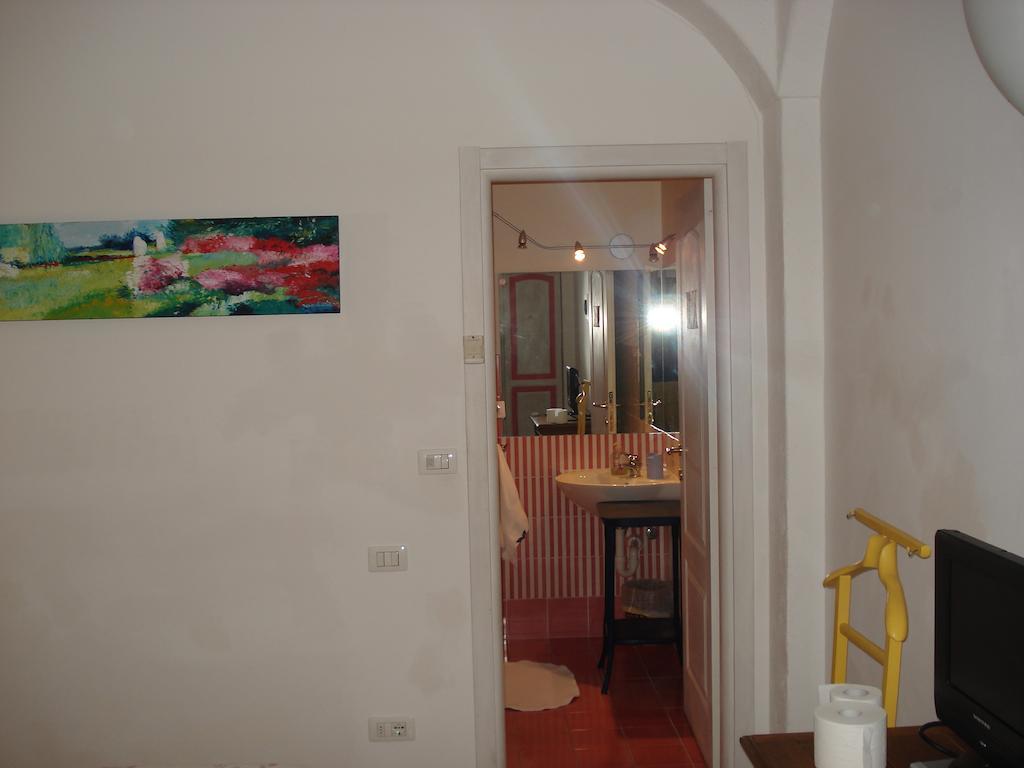 Willa Agriturismo La Vecchia Dolceacqua Zewnętrze zdjęcie